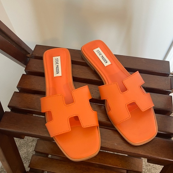 Steve Madden Orange Leather Sandals - Picture 1 of 3